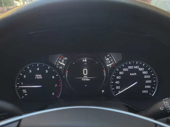 2018 Cadillac XT5 2.0T 250HP L4 8AT,autocango,china used car exporter,china ev exporter,chinese used car exporter,chinese used ev exporter