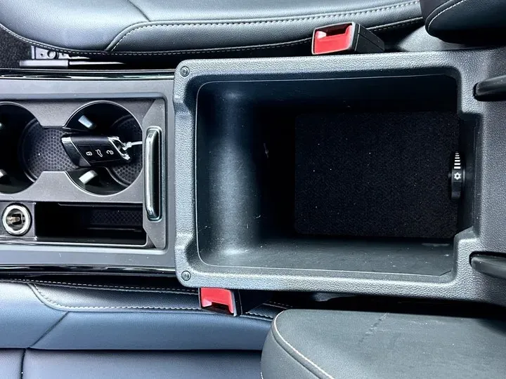 2021 Volkswagen Passat 1.4T 150HP L4 7DCT,autocango,china used car exporter,china ev exporter,chinese used car exporter,chinese used ev exporter