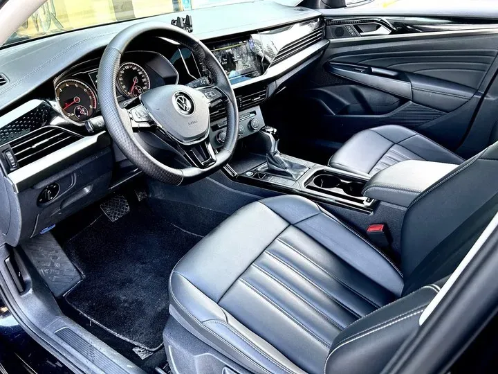 2021 Volkswagen Passat 1.4T 150HP L4 7DCT,autocango,china used car exporter,china ev exporter,chinese used car exporter,chinese used ev exporter