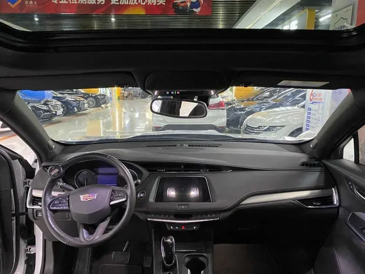 2021 Cadillac XT4 2.0T 237HP L4 9AT,autocango,china used car exporter,china ev exporter,chinese used car exporter,chinese used ev exporter