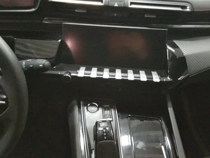 2022 Peugeot 508 1.6T 170HP L4 6AT,autocango,china used car exporter,china ev exporter,chinese used car exporter,chinese used ev exporter