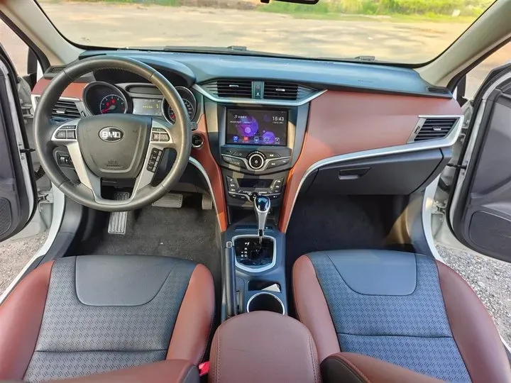 2014 BYD G5 1.5T 154HP L4 6DCT,autocango,china used car exporter,china ev exporter,chinese used car exporter,chinese used ev exporter