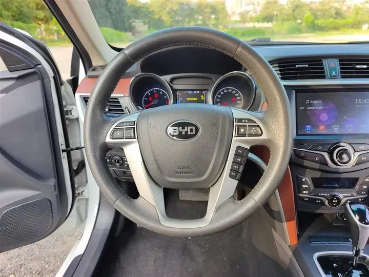 2014 BYD G5 1.5T 154HP L4 6DCT,autocango,china used car exporter,china ev exporter,chinese used car exporter,chinese used ev exporter