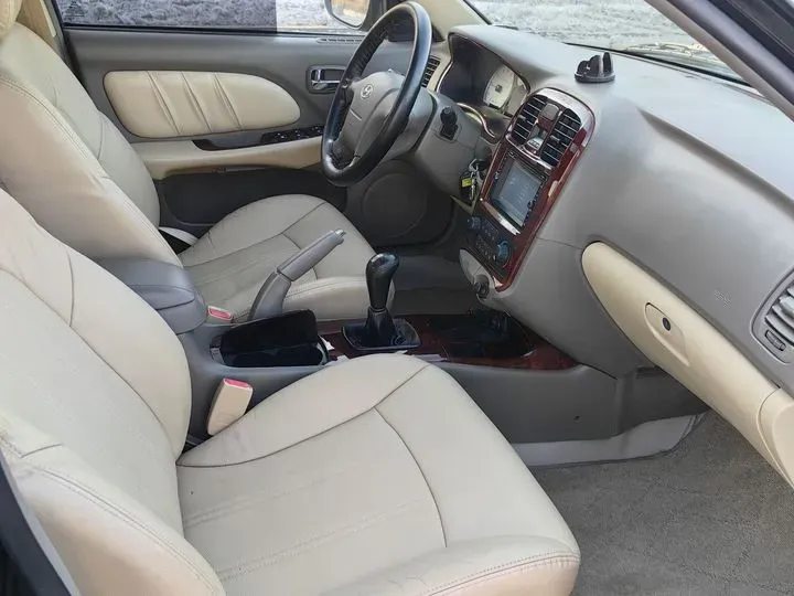 2009 Hyundai MoInca 2.0L 137HP L4 5MT,autocango,china used car exporter,china ev exporter,chinese used car exporter,chinese used ev exporter