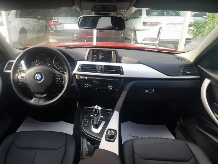 2013 BMW 3 Series 2.0T 184HP L4 8AT,autocango,china used car exporter,china ev exporter,chinese used car exporter,chinese used ev exporter