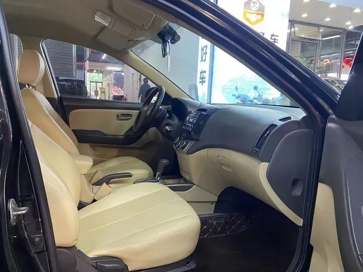 2011 Hyundai Celesta 1.6L 123HP L4 4AT,autocango,china used car exporter,china ev exporter,chinese used car exporter,chinese used ev exporter