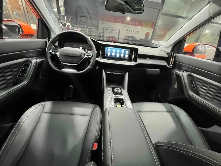 2023 WuLing XingYun 2.0L 136HP L4 1DHT Hybrid 1.8KWH,autocango,china used car exporter,china ev exporter,chinese used car exporter,chinese used ev exporter