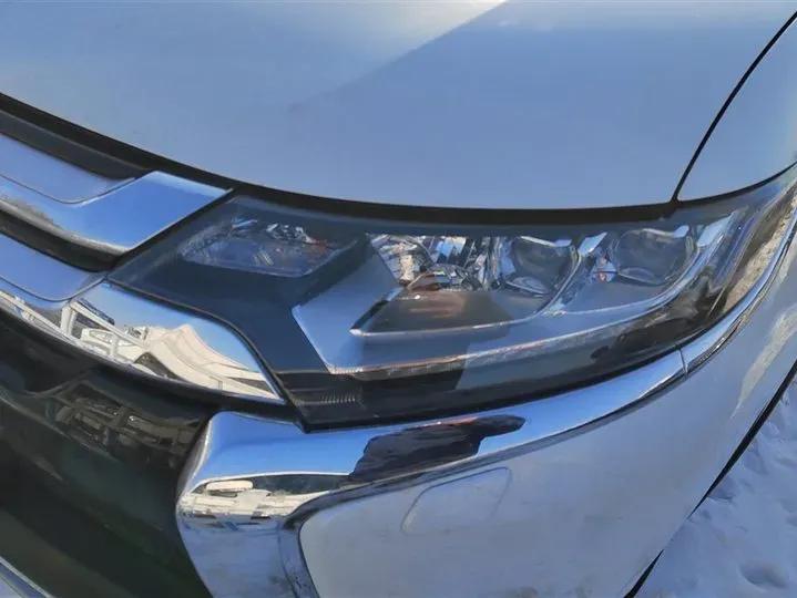 2016 Mitsubishi Outlander 2.4L 192HP L4 CVT,autocango,china used car exporter,china ev exporter,chinese used car exporter,chinese used ev exporter