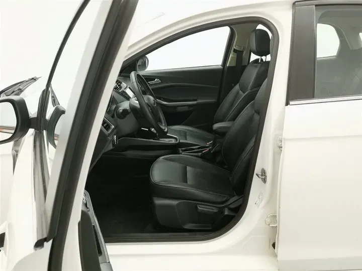 2015 Ford Escort 1.5L 113HP L4 6AT,autocango,china used car exporter,china ev exporter,chinese used car exporter,chinese used ev exporter