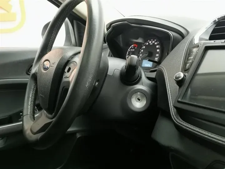 2015 Ford Escort 1.5L 113HP L4 6AT,autocango,china used car exporter,china ev exporter,chinese used car exporter,chinese used ev exporter