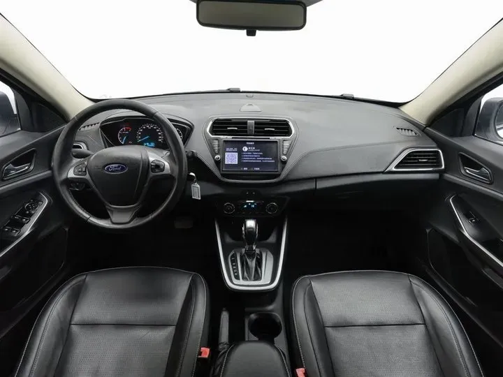 2015 Ford Escort 1.5L 113HP L4 6AT,autocango,china used car exporter,china ev exporter,chinese used car exporter,chinese used ev exporter