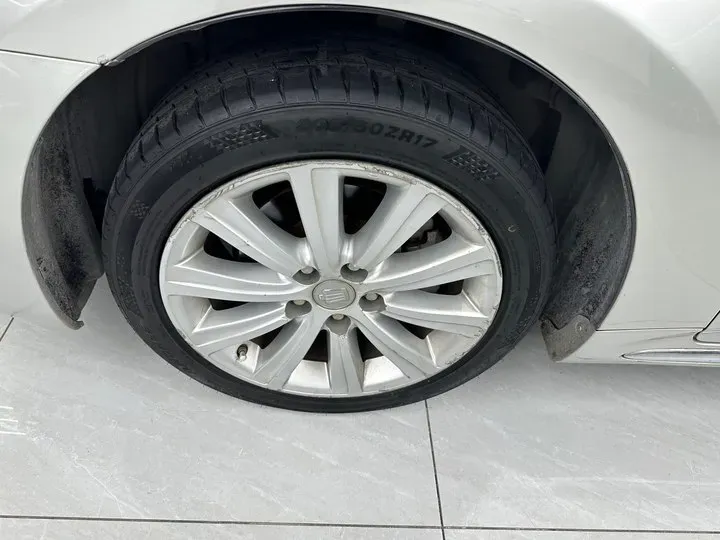 2011 Toyota Crown 2.5L 193HP V6 6AT,autocango,china used car exporter,china ev exporter,chinese used car exporter,chinese used ev exporter