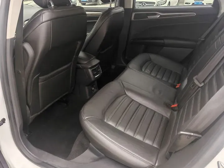 2013 Ford Mondeo 2.0T 203HP L4 6AT,autocango,china used car exporter,china ev exporter,chinese used car exporter,chinese used ev exporter