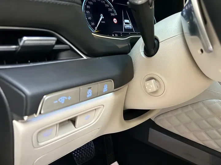 2023 Genesis GV80 2.5T 304HP L4 8AT,autocango,china used car exporter,china ev exporter,chinese used car exporter,chinese used ev exporter