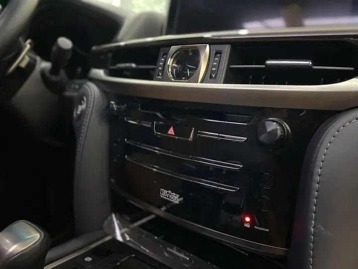 2009 Lexus LX 5.7L 367HP V8 6AT,autocango,china used car exporter,china ev exporter,chinese used car exporter,chinese used ev exporter