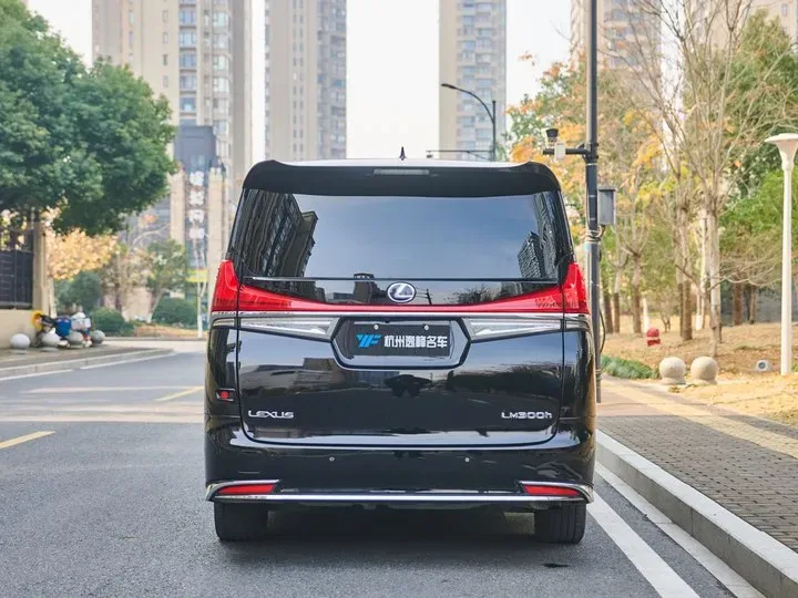 2020 Lexus LM 2.5L 117HP L4 E-CVT Hybrid,autocango,china used car exporter,china ev exporter,chinese used car exporter,chinese used ev exporter