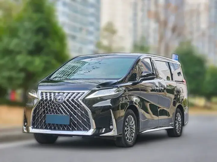 2020 Lexus LM 2.5L 117HP L4 E-CVT Hybrid