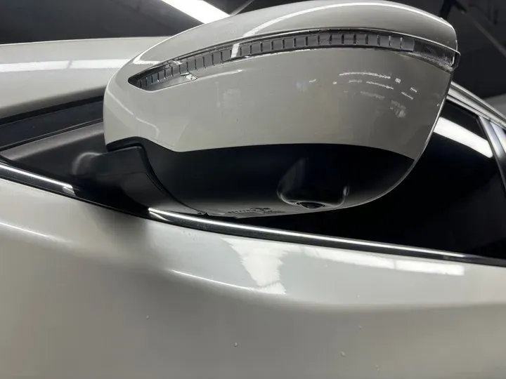 2017 Nissan X-Trail 2.0L 150HP L4 CVT,autocango,china used car exporter,china ev exporter,chinese used car exporter,chinese used ev exporter