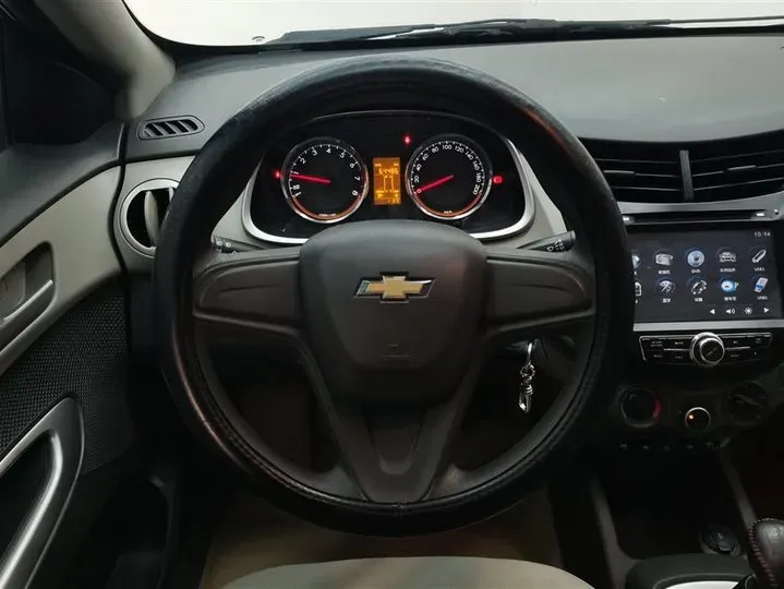 2015 Chevrolet Sail 1.5L 113HP L4 5MT,autocango,china used car exporter,china ev exporter,chinese used car exporter,chinese used ev exporter