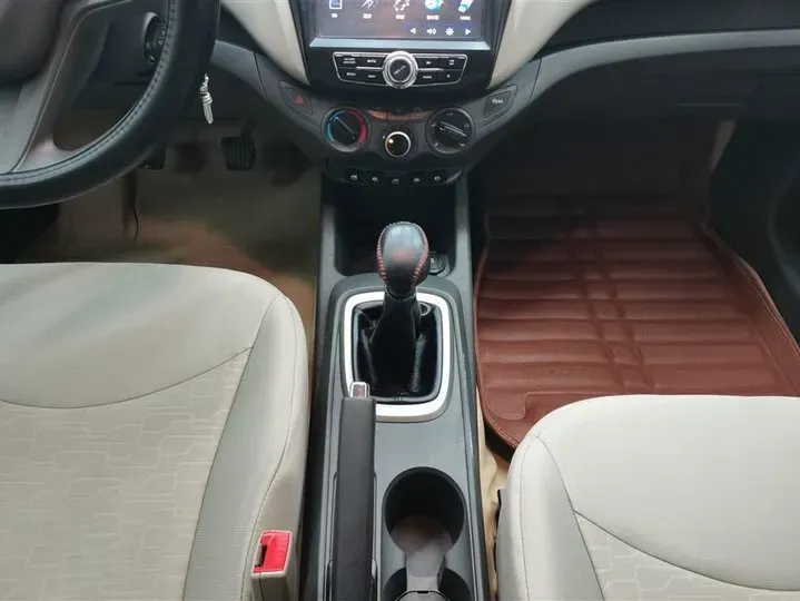 2015 Chevrolet Sail 1.5L 113HP L4 5MT,autocango,china used car exporter,china ev exporter,chinese used car exporter,chinese used ev exporter