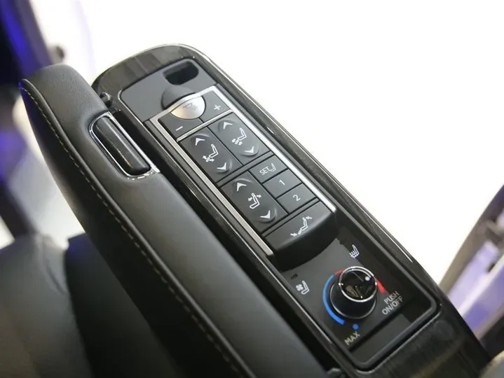 2020 Lexus LM 2.5L 117HP L4 E-CVT Hybrid,autocango,china used car exporter,china ev exporter,chinese used car exporter,chinese used ev exporter