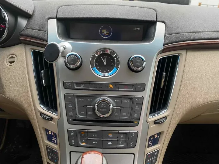 2010 Cadillac CTS 3.0L 276HP V6 6AT,autocango,china used car exporter,china ev exporter,chinese used car exporter,chinese used ev exporter