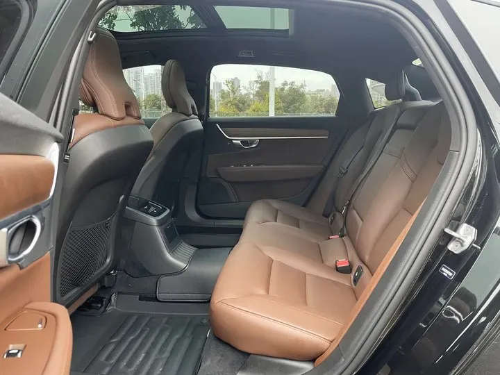 2021 Volvo S90 2.0T 303HP L4 8AT PHEV 11.6KWH,autocango,china used car exporter,china ev exporter,chinese used car exporter,chinese used ev exporter