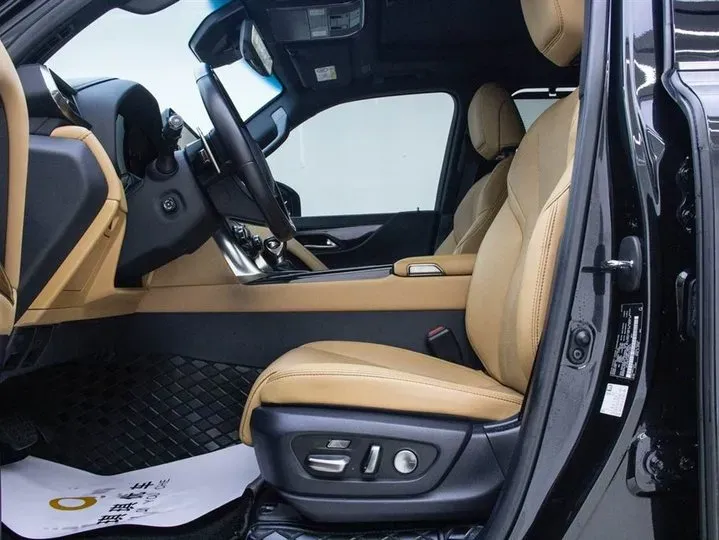 2009 Lexus LX 5.7L 367HP V8 6AT,autocango,china used car exporter,china ev exporter,chinese used car exporter,chinese used ev exporter