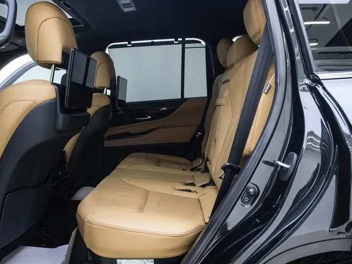 2009 Lexus LX 5.7L 367HP V8 6AT,autocango,china used car exporter,china ev exporter,chinese used car exporter,chinese used ev exporter