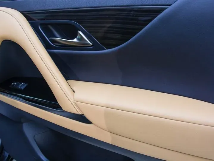 2009 Lexus LX 5.7L 367HP V8 6AT,autocango,china used car exporter,china ev exporter,chinese used car exporter,chinese used ev exporter