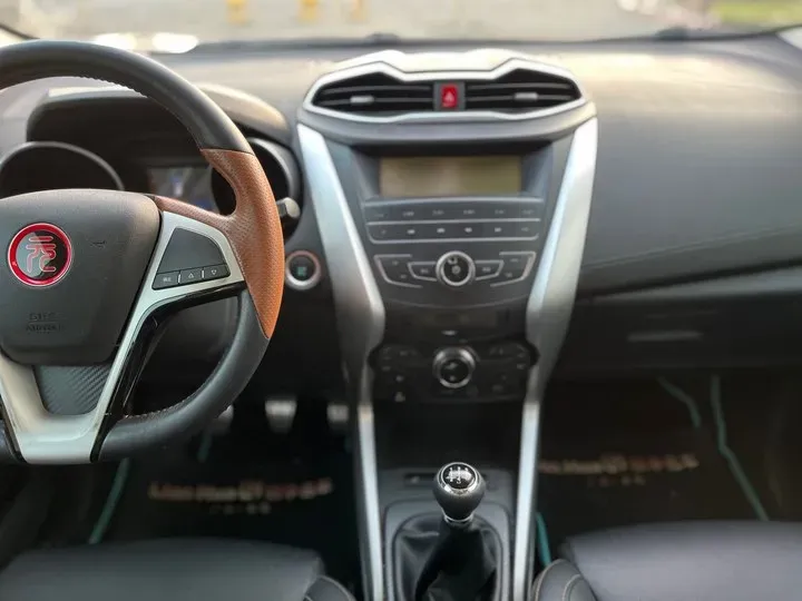 2016 BYD Yuan 1.5L 109HP L4 5MT,autocango,china used car exporter,china ev exporter,chinese used car exporter,chinese used ev exporter