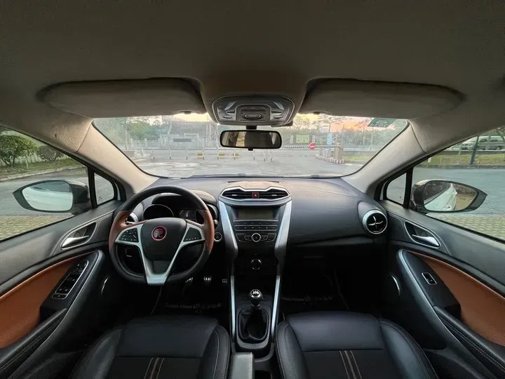 2016 BYD Yuan 1.5L 109HP L4 5MT,autocango,china used car exporter,china ev exporter,chinese used car exporter,chinese used ev exporter