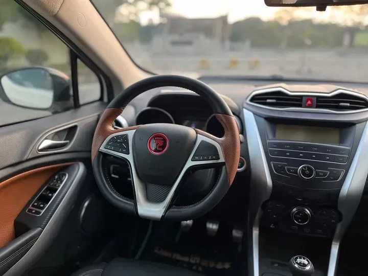 2016 BYD Yuan 1.5L 109HP L4 5MT,autocango,china used car exporter,china ev exporter,chinese used car exporter,chinese used ev exporter