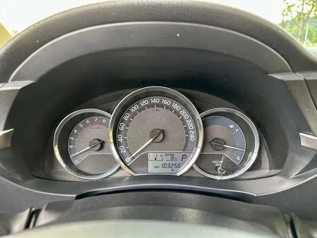 2014 Toyota Corolla 1.6L 122HP L4 CVT,autocango,china used car exporter,china ev exporter,chinese used car exporter,chinese used ev exporter