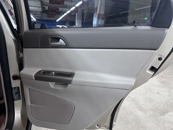 2011 Volvo S40 2.0L 141HP L4 6DCT,autocango,china used car exporter,china ev exporter,chinese used car exporter,chinese used ev exporter