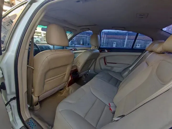 2012 GAC Trumpchi GA5 1.8L 144HP L4 5AT,autocango,china used car exporter,china ev exporter,chinese used car exporter,chinese used ev exporter