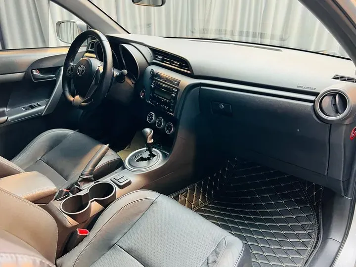 2011 Toyota Zelas 2.5L 178HP L4 6AT,autocango,china used car exporter,china ev exporter,chinese used car exporter,chinese used ev exporter