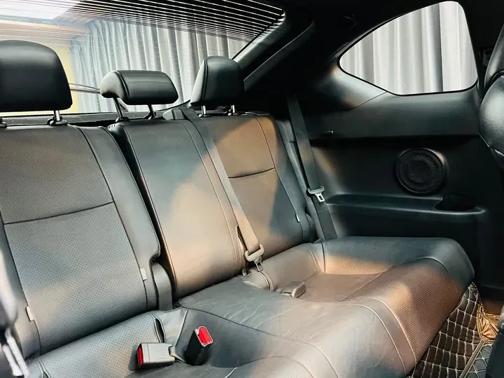 2011 Toyota Zelas 2.5L 178HP L4 6AT,autocango,china used car exporter,china ev exporter,chinese used car exporter,chinese used ev exporter