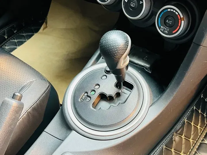 2011 Toyota Zelas 2.5L 178HP L4 6AT,autocango,china used car exporter,china ev exporter,chinese used car exporter,chinese used ev exporter