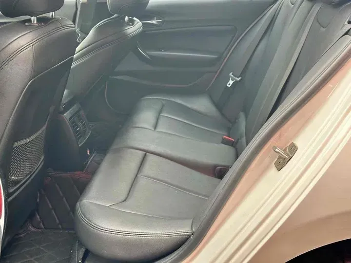 2016 BMW 1 Series 2.0T 184HP L4 8AT,autocango,china used car exporter,china ev exporter,chinese used car exporter,chinese used ev exporter