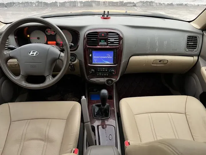 2009 Hyundai MoInca 1.8L 130HP L4 5MT,autocango,china used car exporter,china ev exporter,chinese used car exporter,chinese used ev exporter