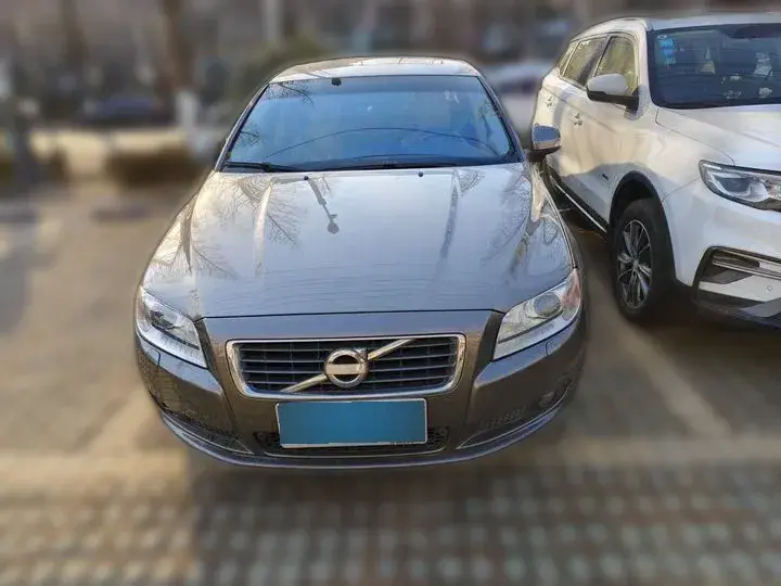 2012 Volvo S80L 2.0T 240HP L4 6DCT