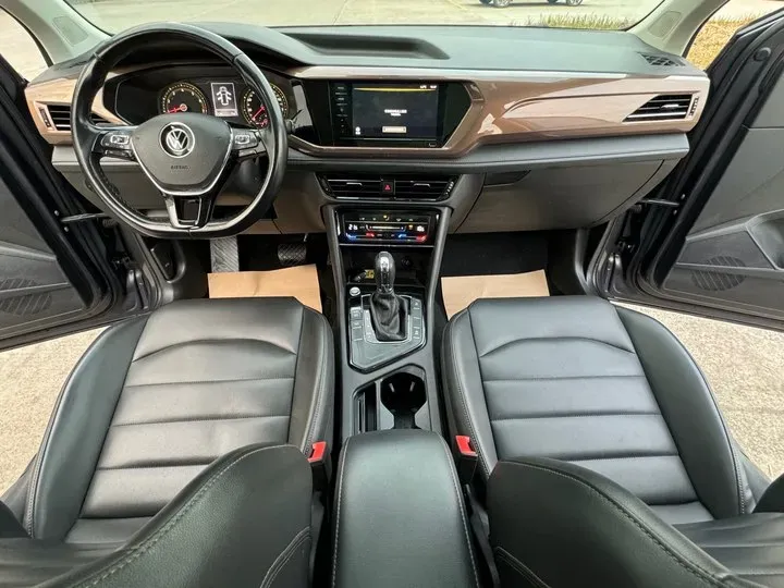 2021 Volkswagen Tharu 1.4T 150HP L4 7DCT,autocango,china used car exporter,china ev exporter,chinese used car exporter,chinese used ev exporter