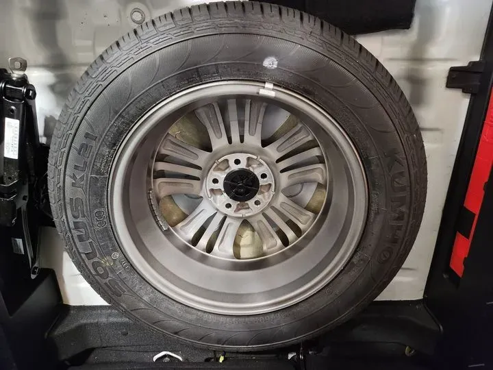 2015 Hyundai ix35 2.0L 160HP L4 6AT,autocango,china used car exporter,china ev exporter,chinese used car exporter,chinese used ev exporter