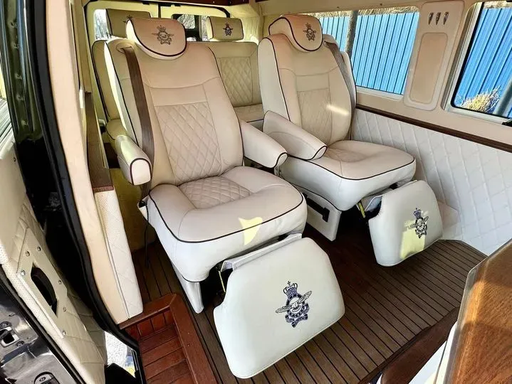 2011 Ford E350 5.4L 258HP V8 5AT,autocango,china used car exporter,china ev exporter,chinese used car exporter,chinese used ev exporter