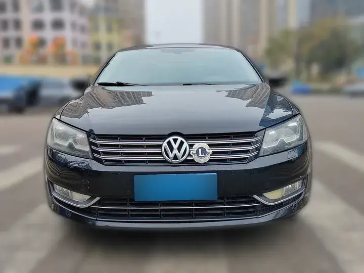 Autocango China Volkswagen Polo 2011 Volkswagen Passat 2011 160HP