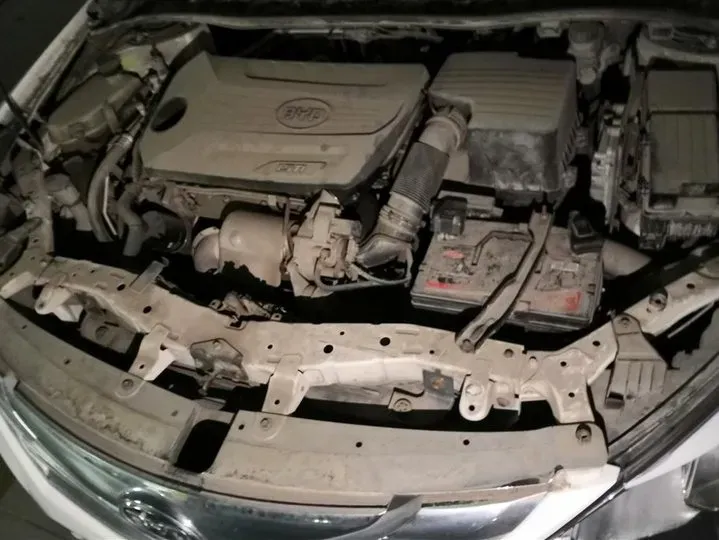 2014 BYD G5 1.5T 154HP L4 6DCT,autocango,china used car exporter,china ev exporter,chinese used car exporter,chinese used ev exporter