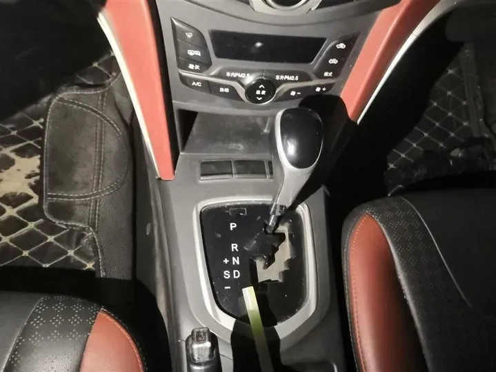 2014 BYD G5 1.5T 154HP L4 6DCT,autocango,china used car exporter,china ev exporter,chinese used car exporter,chinese used ev exporter