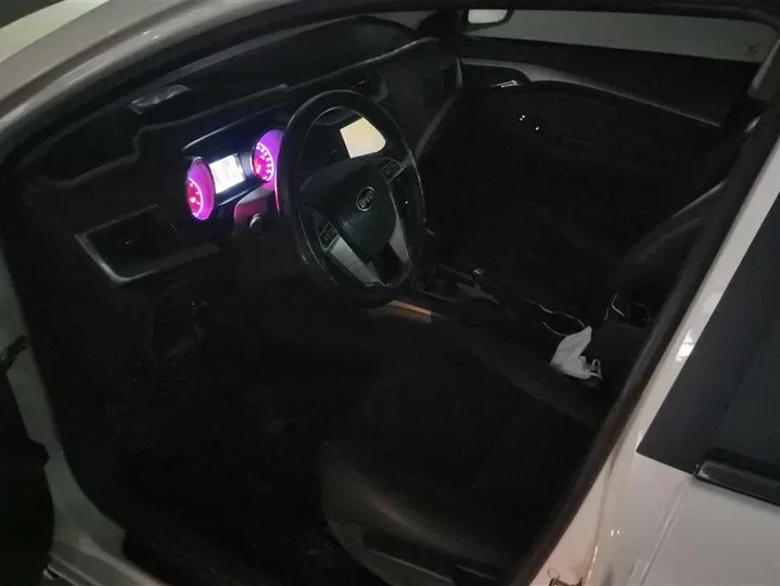 2014 BYD G5 1.5T 154HP L4 6DCT,autocango,china used car exporter,china ev exporter,chinese used car exporter,chinese used ev exporter