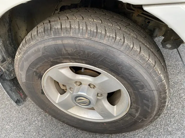 2013 Nissan D22 2.4L 150HP L4 5MT,autocango,china used car exporter,china ev exporter,chinese used car exporter,chinese used ev exporter